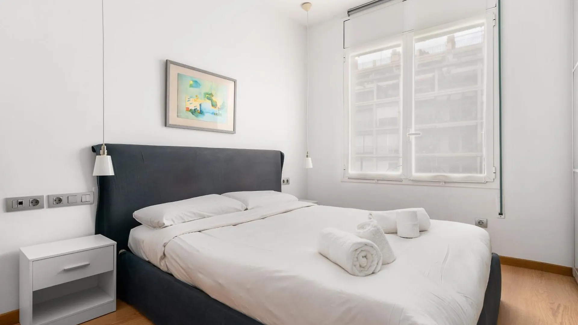 For Couples, Families And Groups, Barcelona Center Apartment 0*,